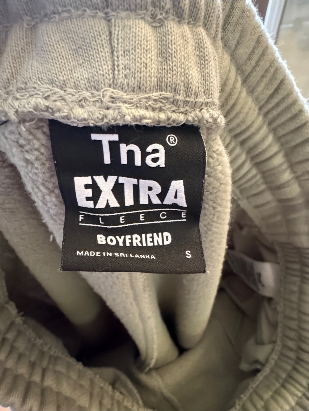 TNA Aritzia Extra Fleece Boyfriend joggers - Sage Green